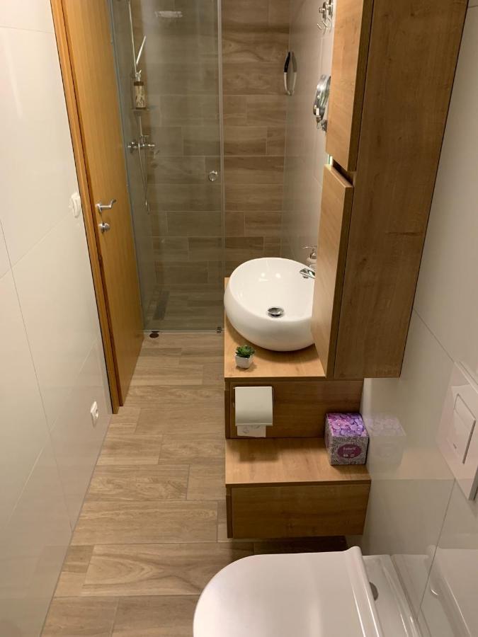 Apartmaji Pr' Nas Lasko Exterior photo